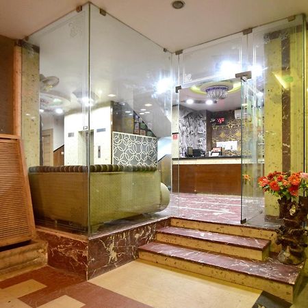 Hotel Metro Jaipur Buitenkant foto