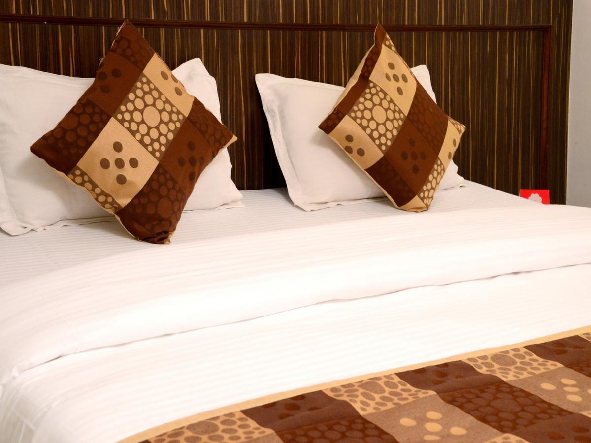 Hotel Metro Jaipur Buitenkant foto