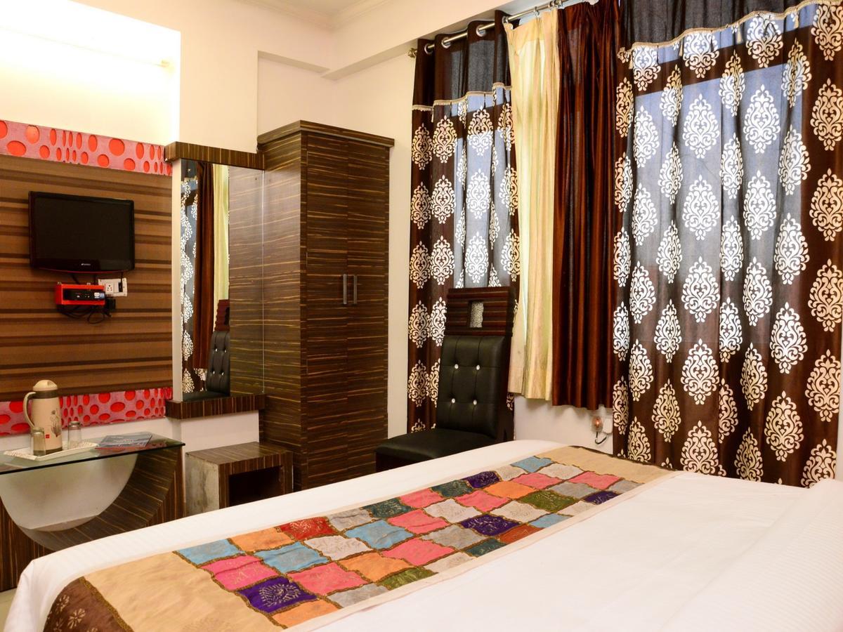 Hotel Metro Jaipur Buitenkant foto