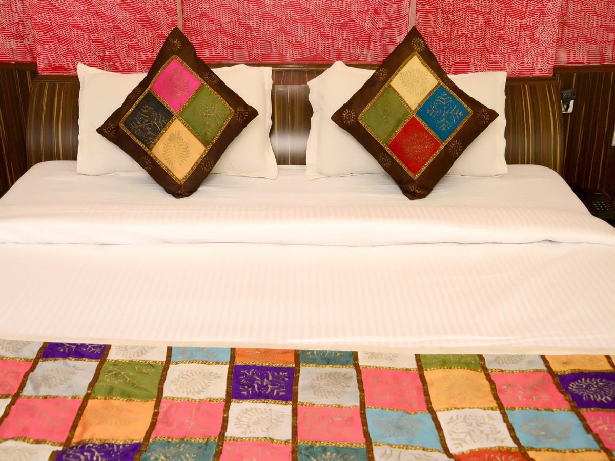 Hotel Metro Jaipur Buitenkant foto