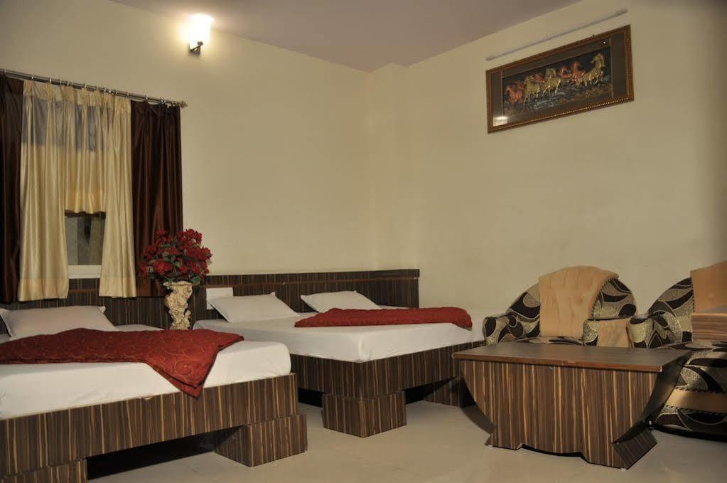 Hotel Metro Jaipur Buitenkant foto